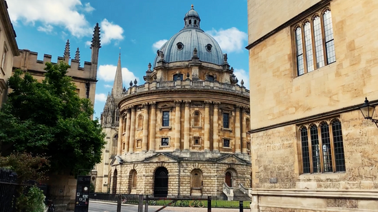 Oxford on Pause